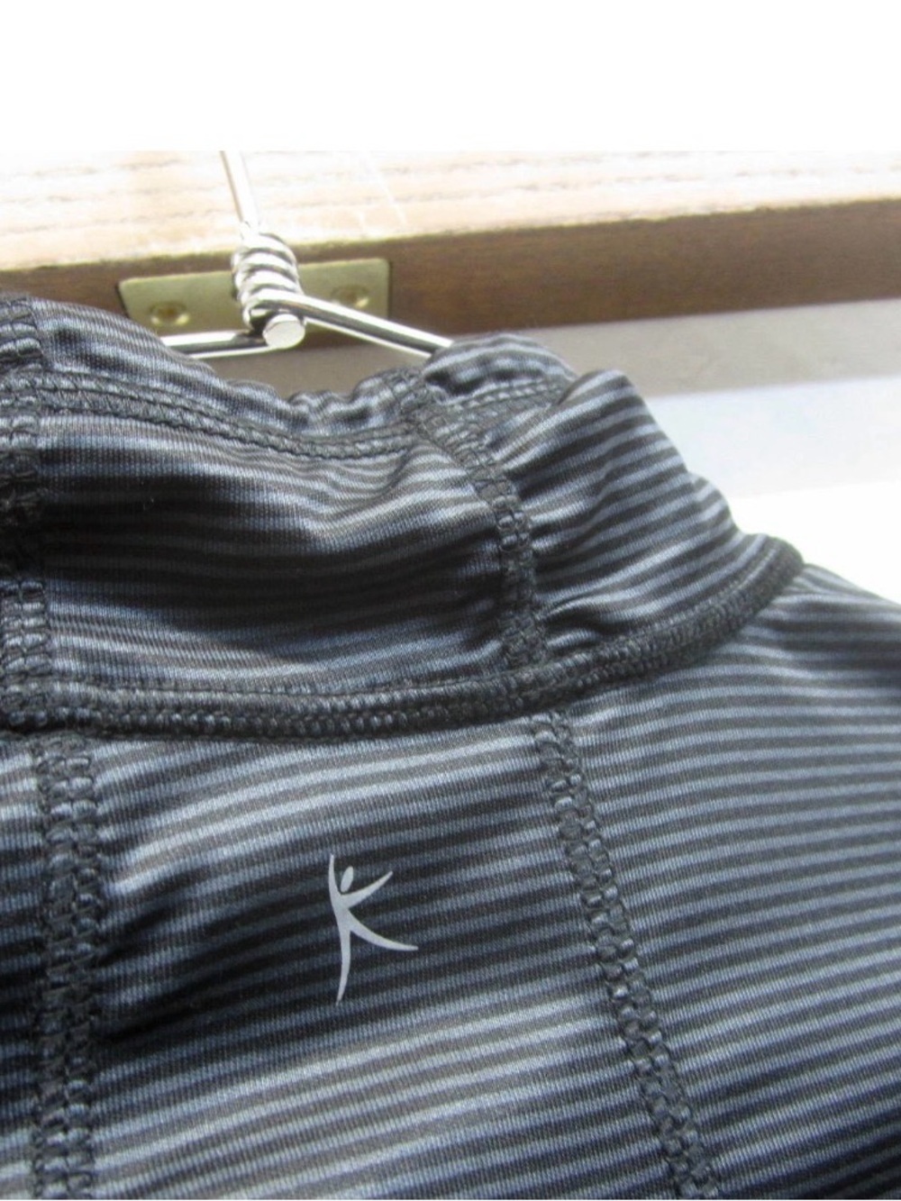 VTG Danskin Now Pullover Top Thermal Striped Half Zip Thumb Holes size M (8-10) - Picture 7 of 11